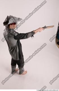 15 2019 01 JACK PIRATE STANDING POSE WITH GUN